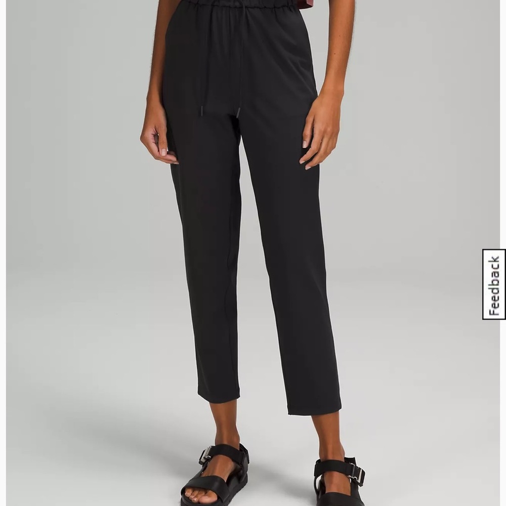 Stretch lululemon pants size 6